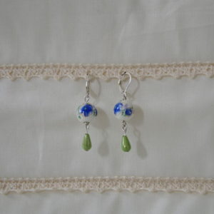 Boucles d'oreilles goutte verte